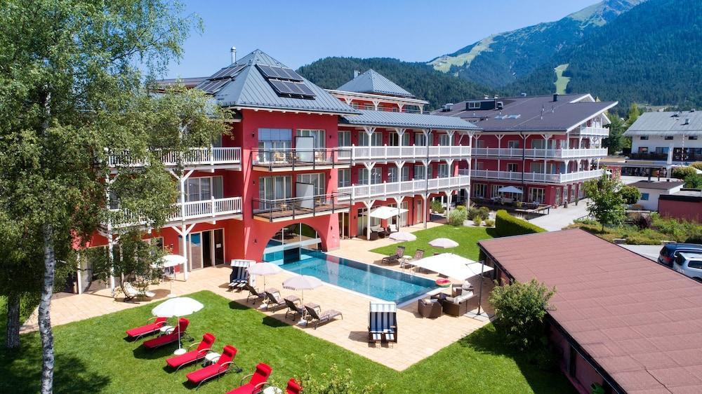 Das Hotel Eden - Das Aktiv- & Wohlfuehlhotel In Tirol Auf 1200M Hoehe Зеефельд в Тироле Экстерьер фото